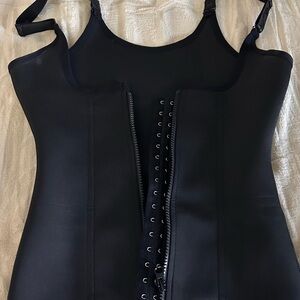 Black Front-Zip Waist Trainer Shapewear